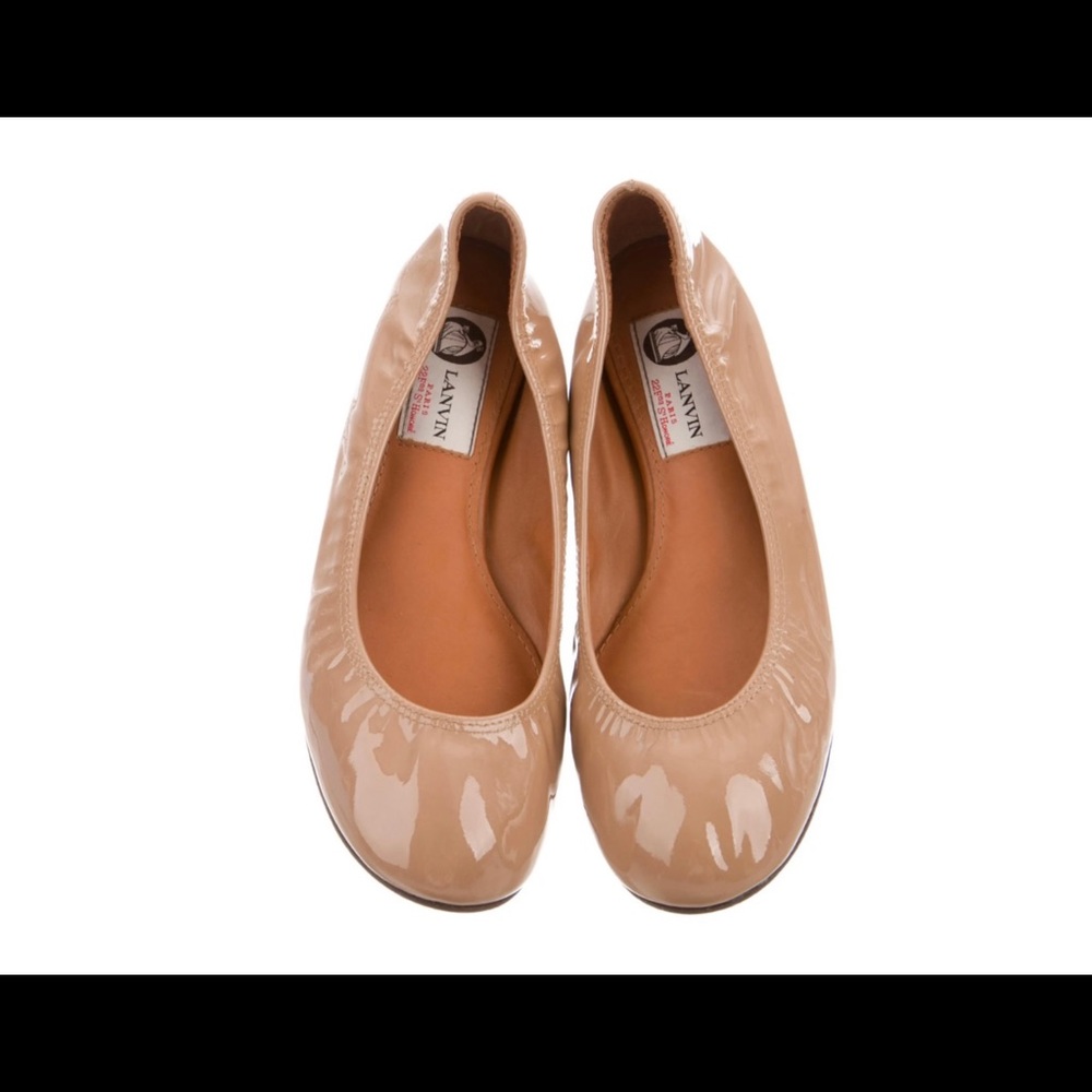 Lanvin patent leather nude ballet flat